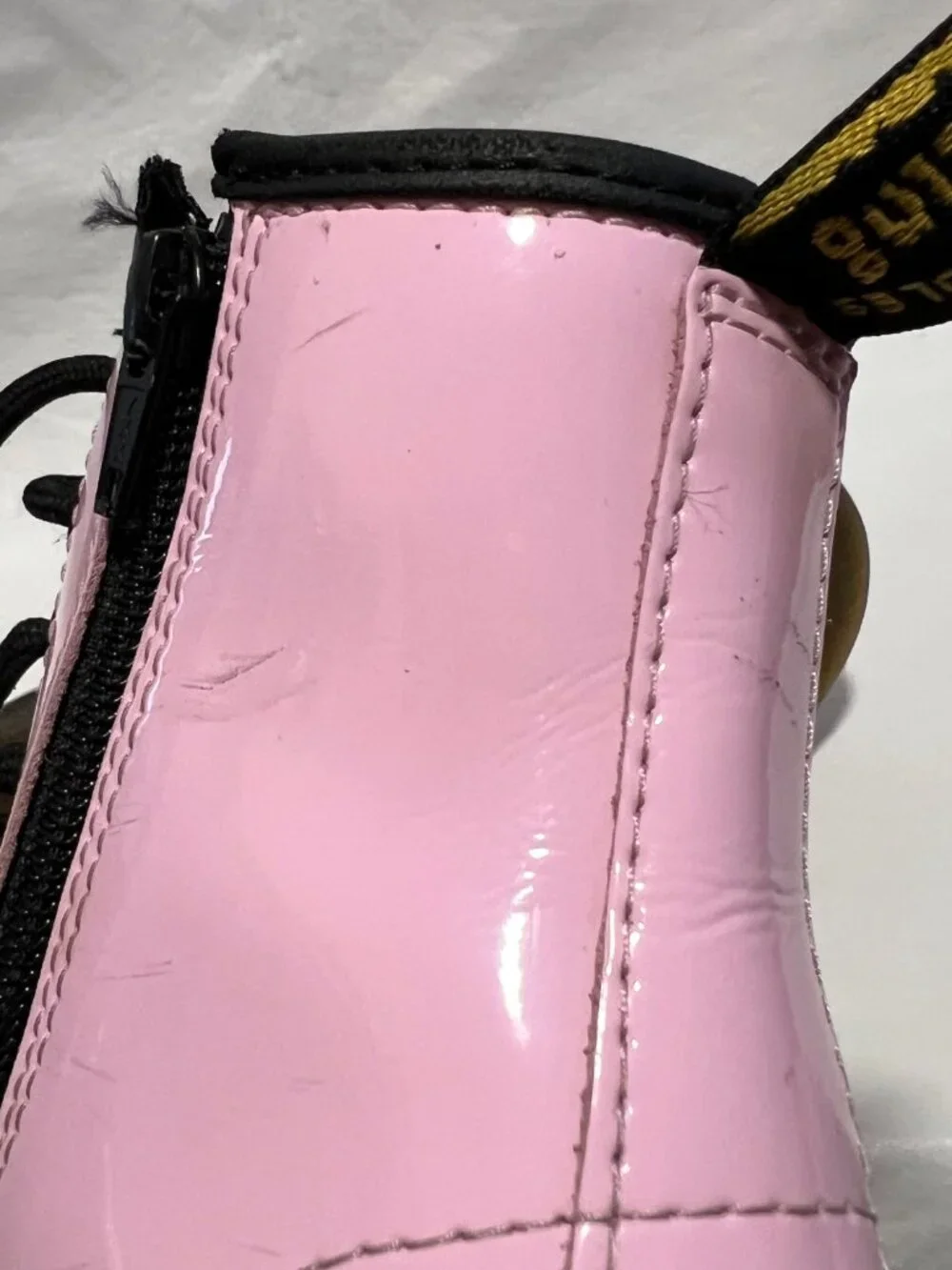 Dr Martens Boots 1460 J pastel pink patent leather youth size 5 combat zip up
